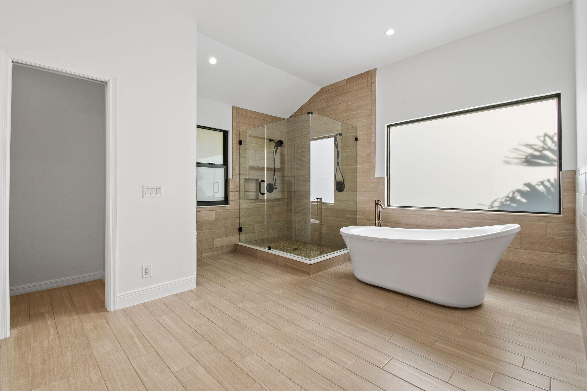 INTRACOASTAL PARK - Residential