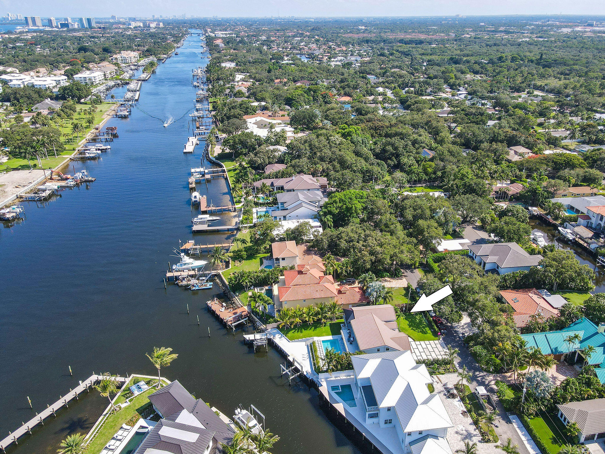 INTRACOASTAL PARK - Residential