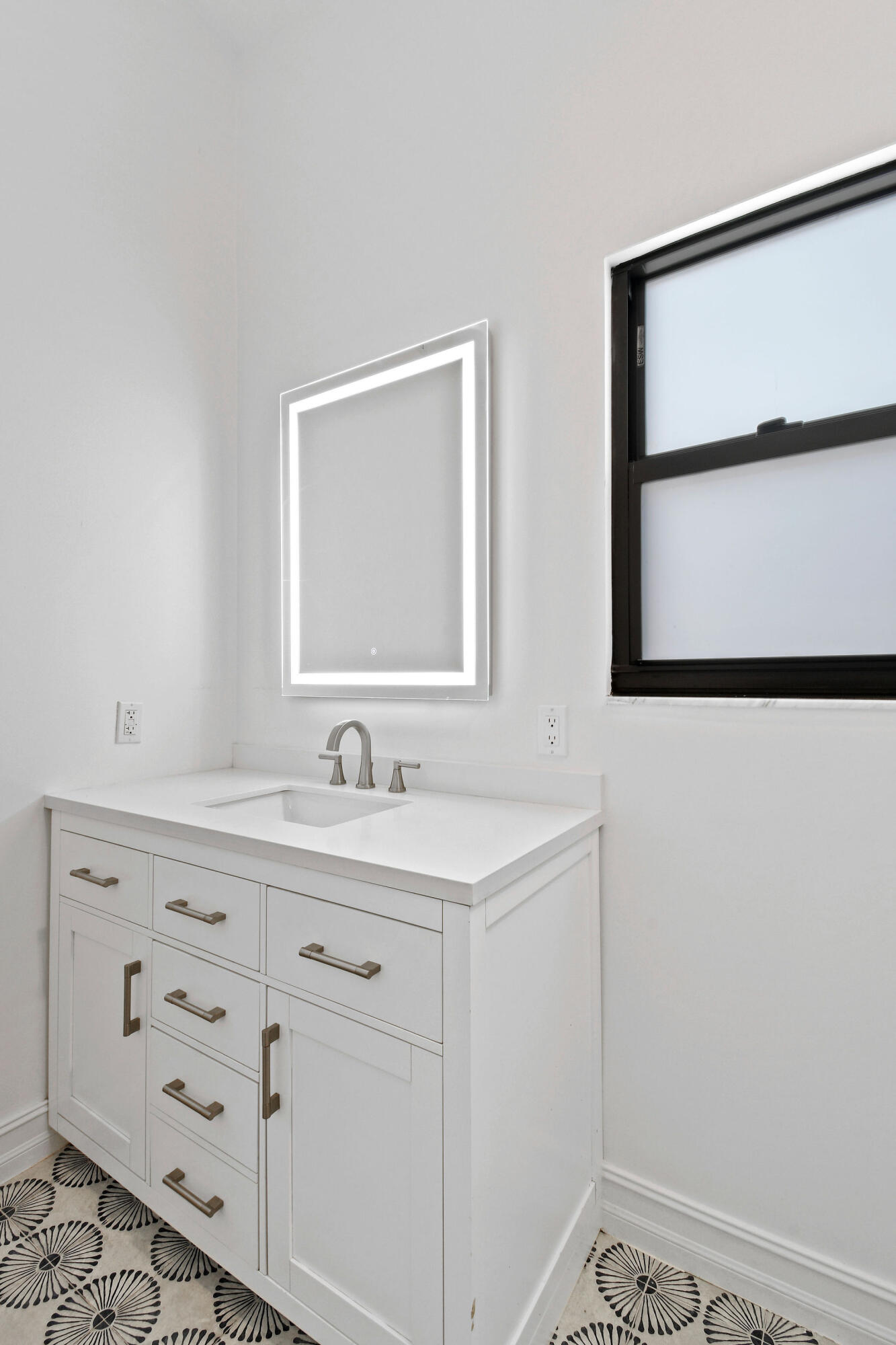 INTRACOASTAL PARK - Residential