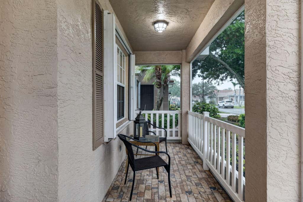 Photo of 872 NW SARRIA Court, Port Saint Lucie, FL 34986 (MLS # B26057803)