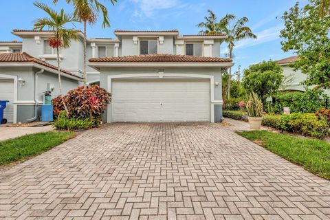 2125 Oakmont Drive Riviera Beach FL 33404