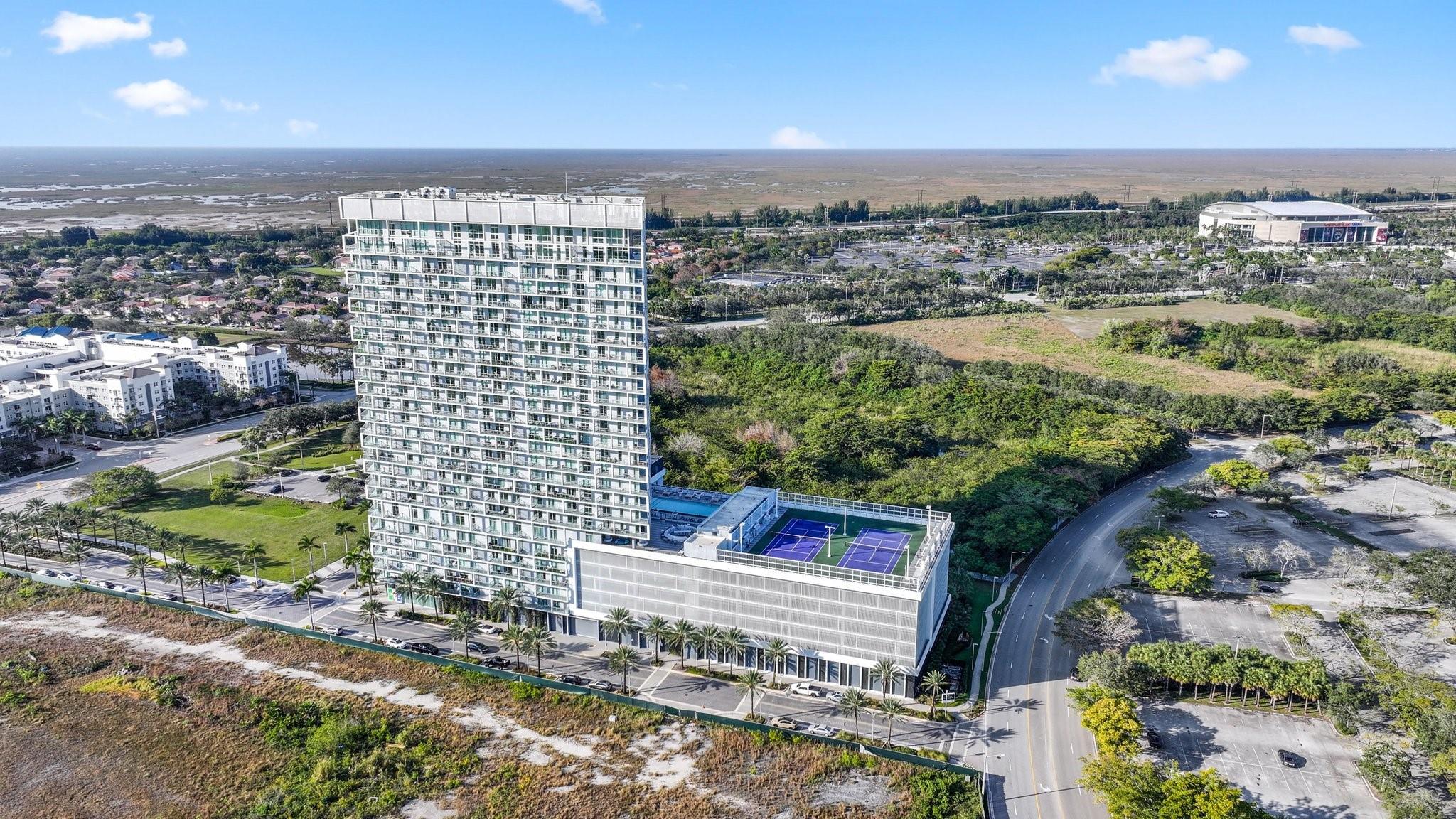 One Metropica - Residential