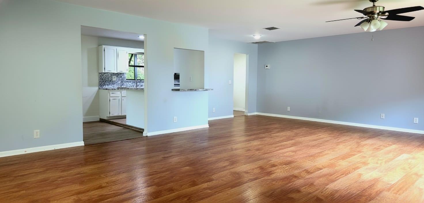 GUARDIAN ESTATES 81-41 B - Residential Lease