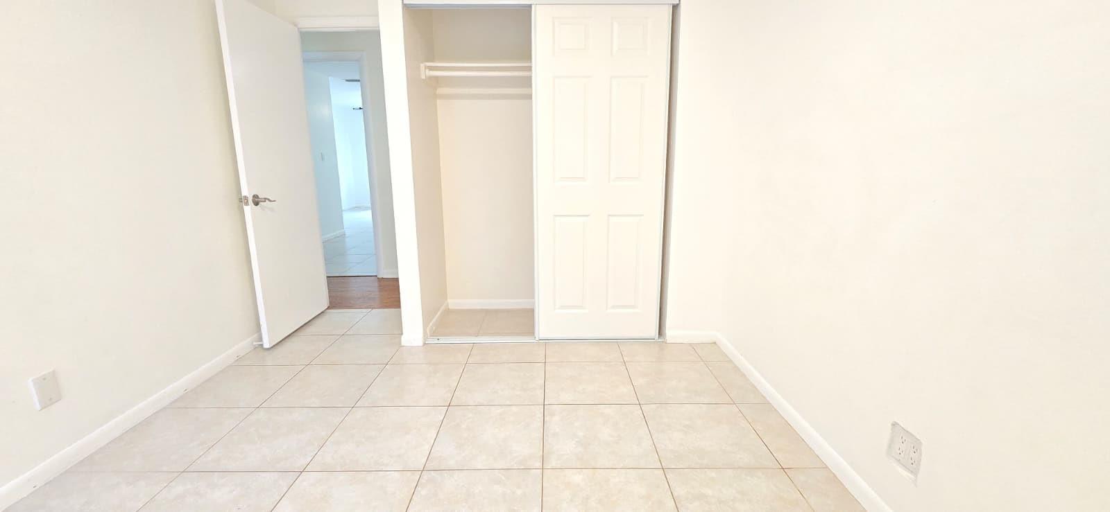 GUARDIAN ESTATES 81-41 B - Residential Lease