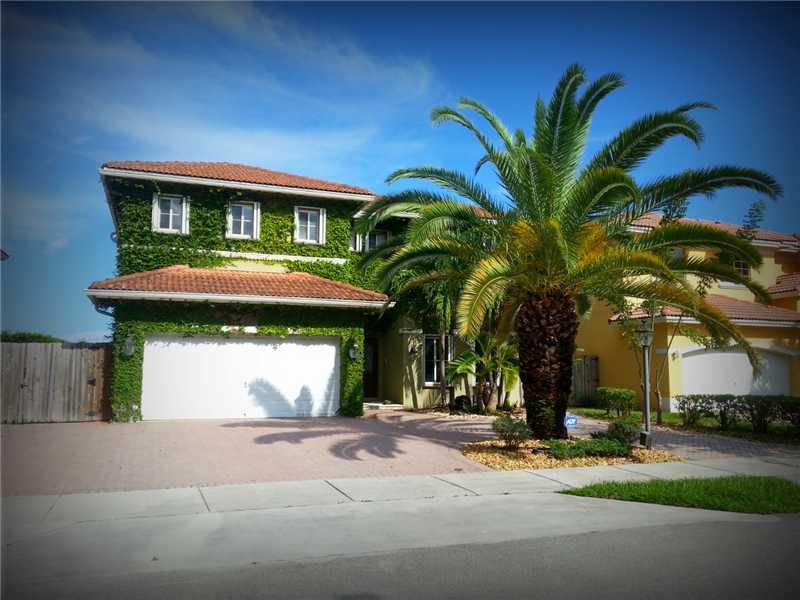 TWIN LAKE SHORES WEST - Residential