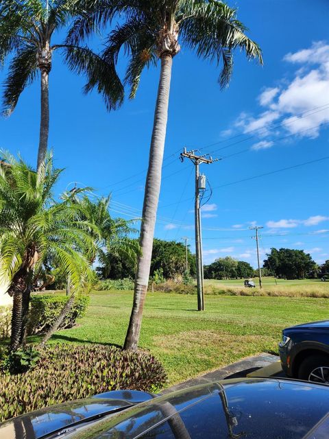 A home in Lake Worth