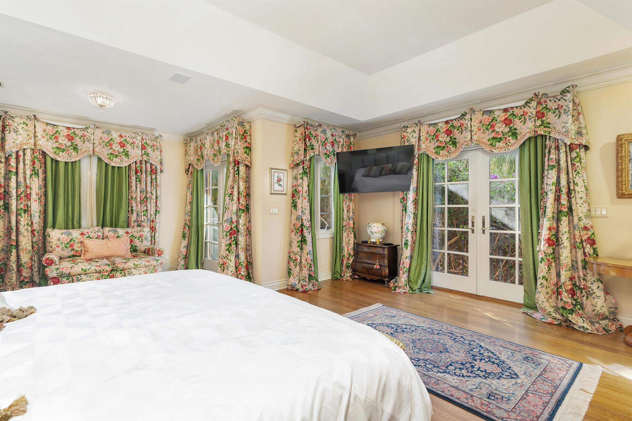 ROYAL PARK - Residential