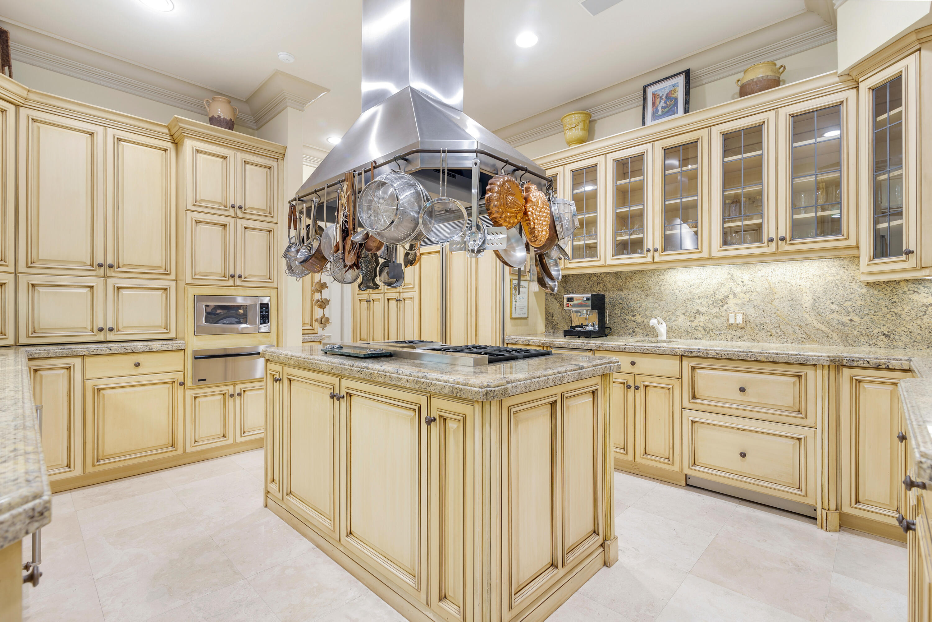 ROYAL PARK - Residential