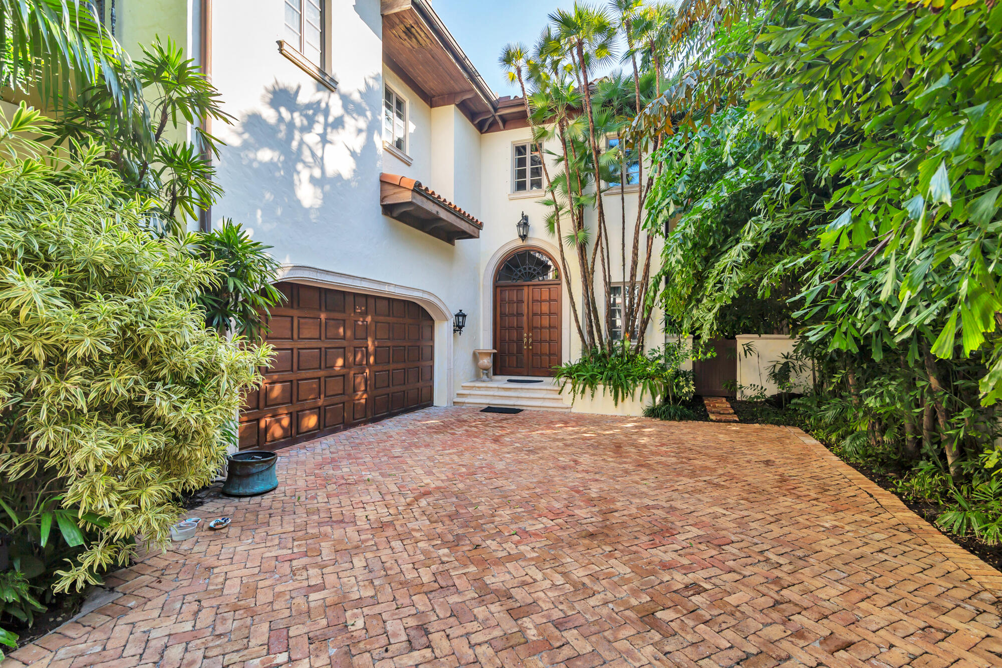 ROYAL PARK - Residential