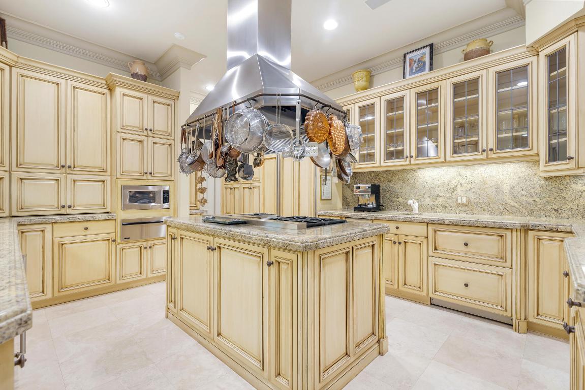 ROYAL PARK - Residential