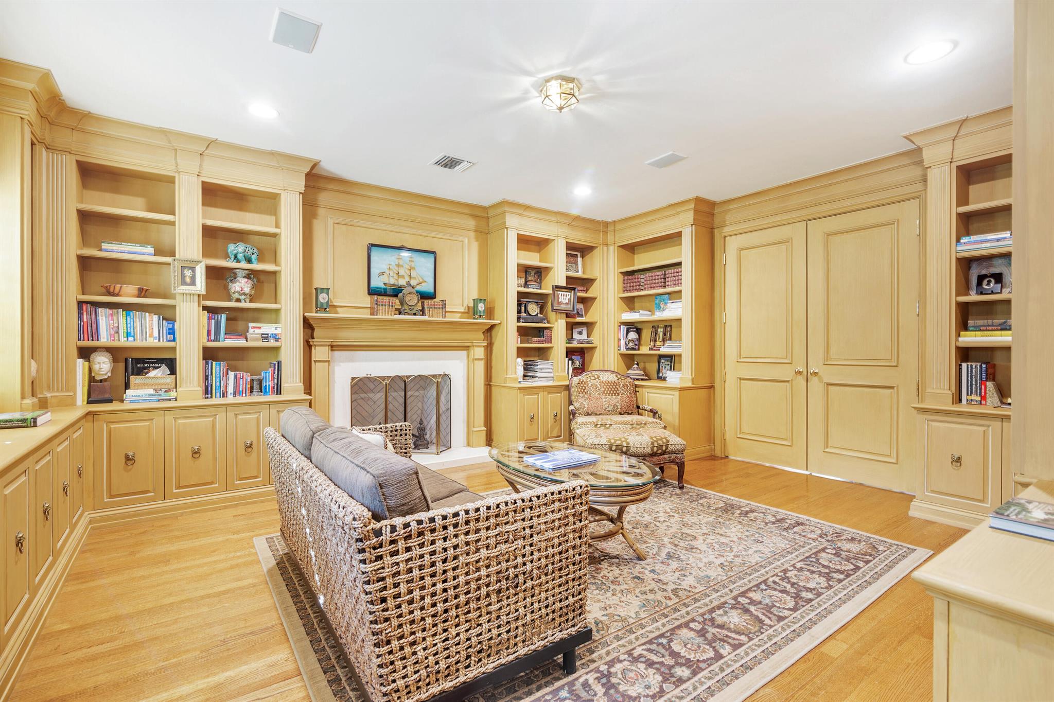 ROYAL PARK - Residential