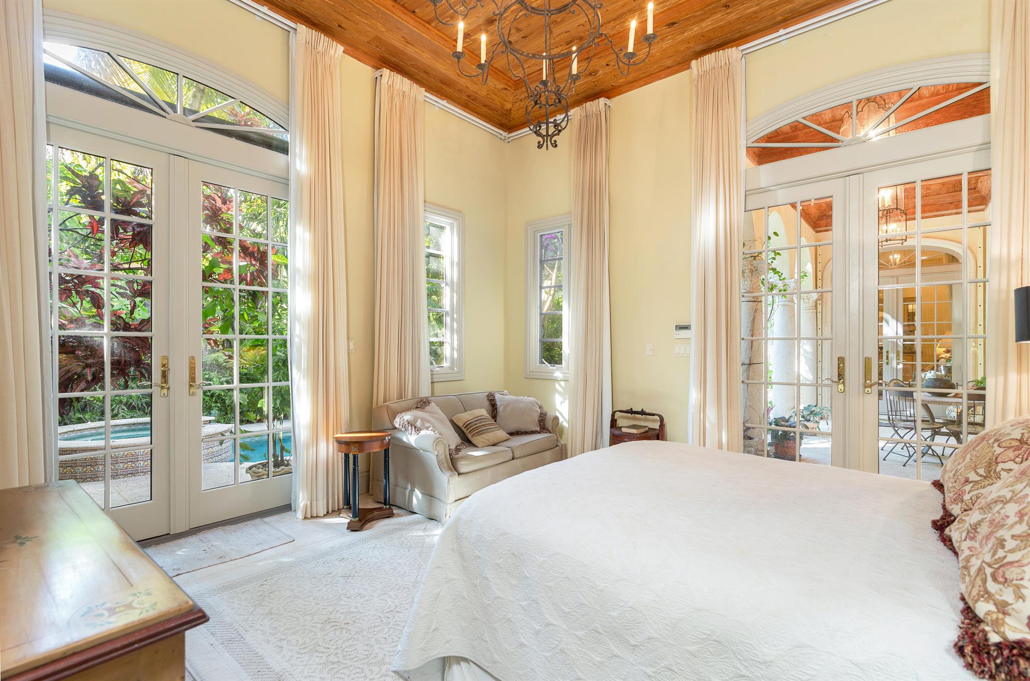 ROYAL PARK - Residential