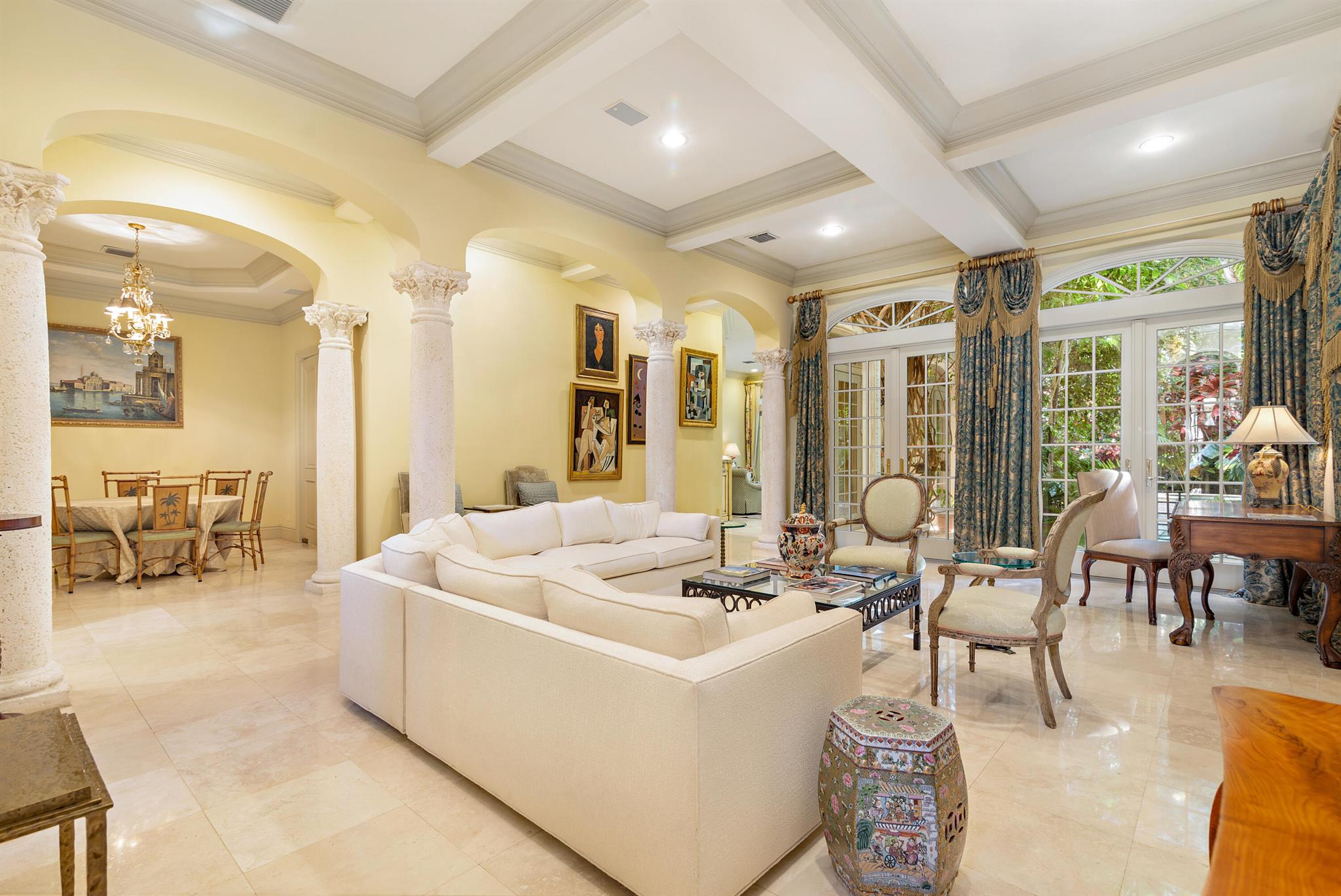 ROYAL PARK - Residential