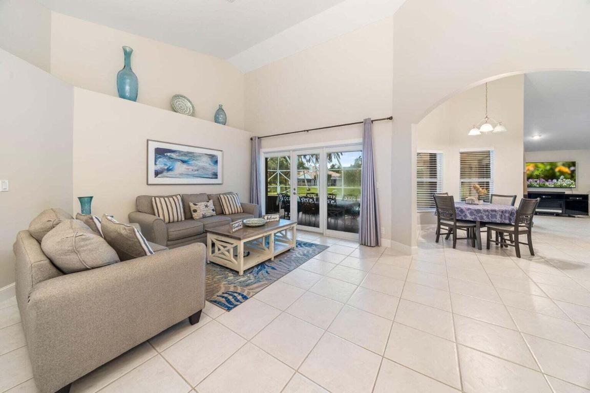 GREENVIEW SHORES 1 OF WELLINGTON - Residential Lease