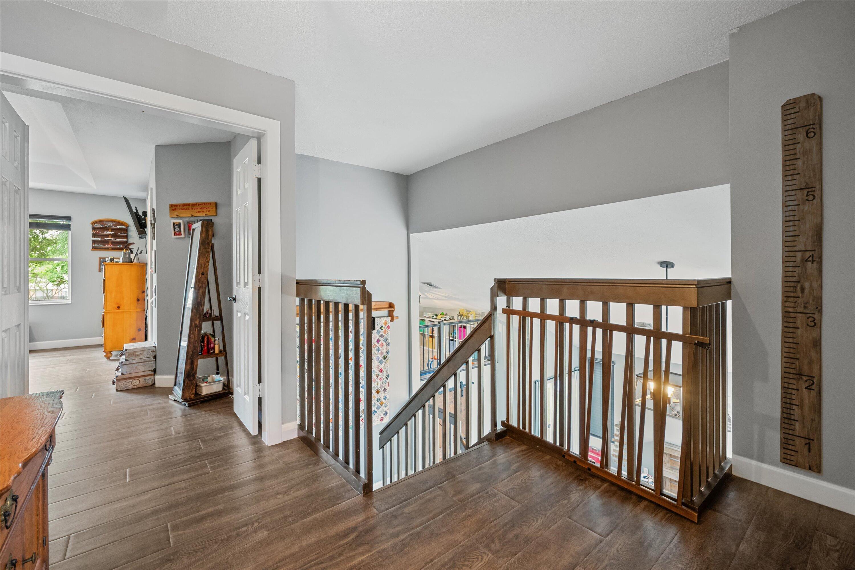 CHARLESTON SHORES - Residential