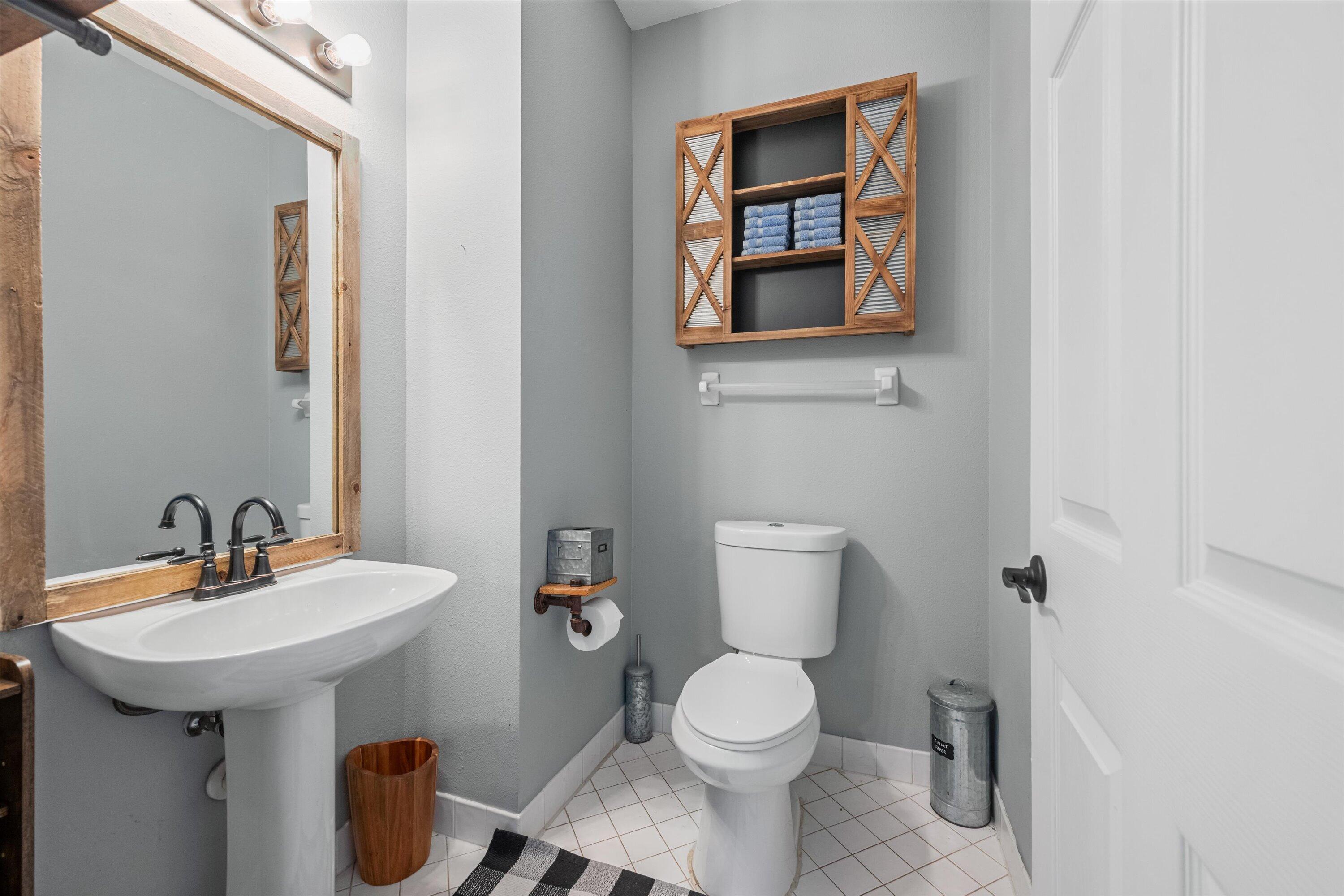 CHARLESTON SHORES - Residential