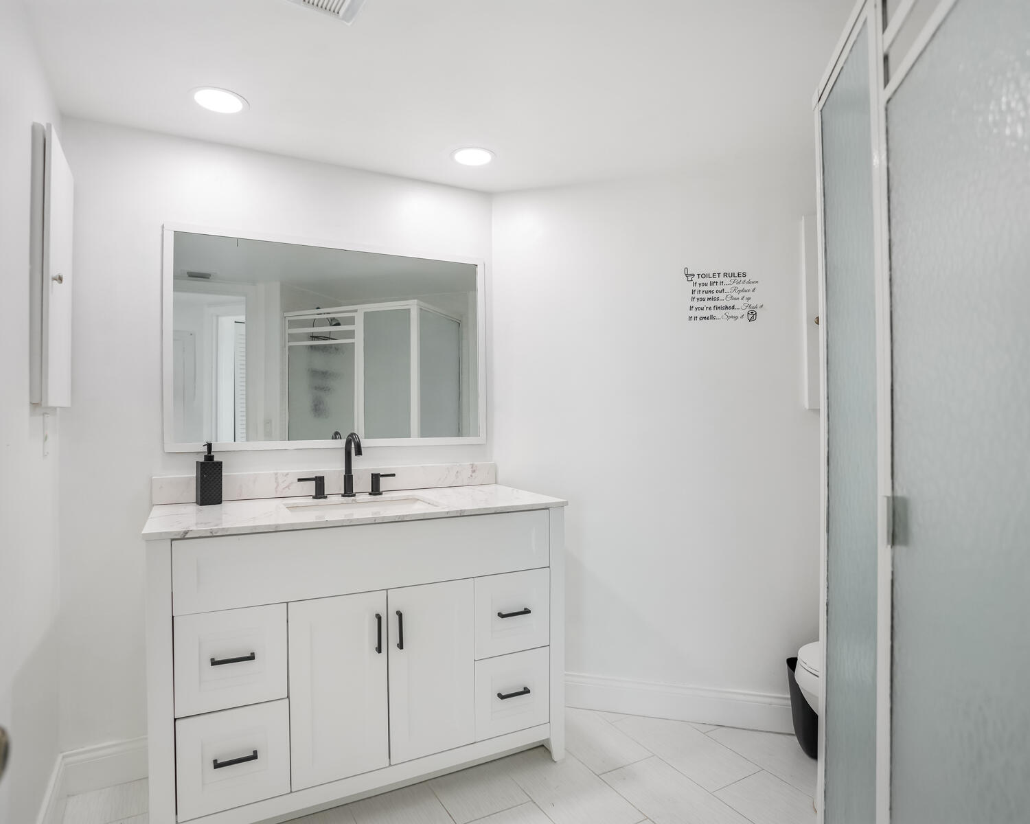 FLAMING WATERS COUNTRY CLUB BLK 12 - Residential