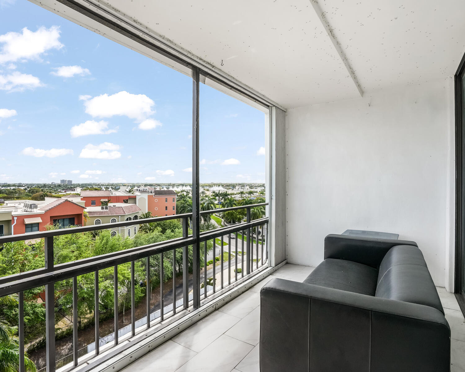 FLAMING WATERS COUNTRY CLUB BLK 12 - Residential