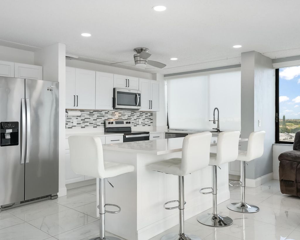 Photo of 1500 Presidential Way #806, West Palm Beach, FL 33401 (MLS # B26014771)