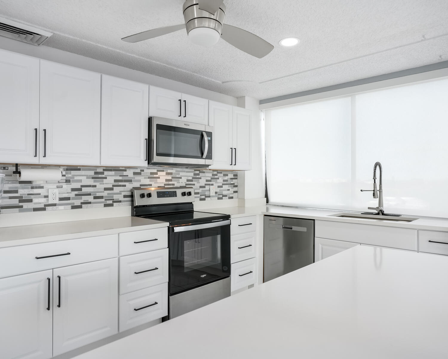 FLAMING WATERS COUNTRY CLUB BLK 12 - Residential