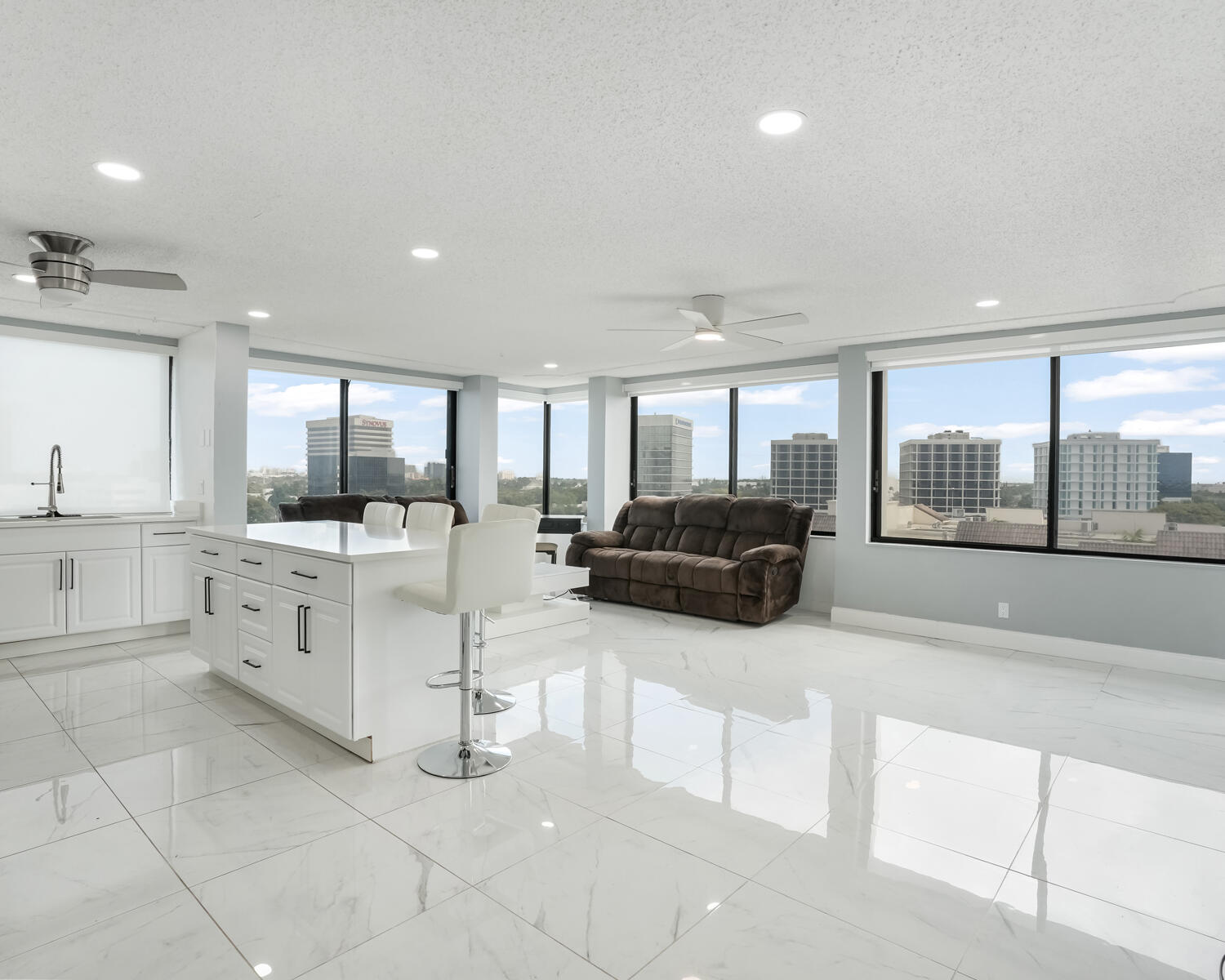 FLAMING WATERS COUNTRY CLUB BLK 12 - Residential