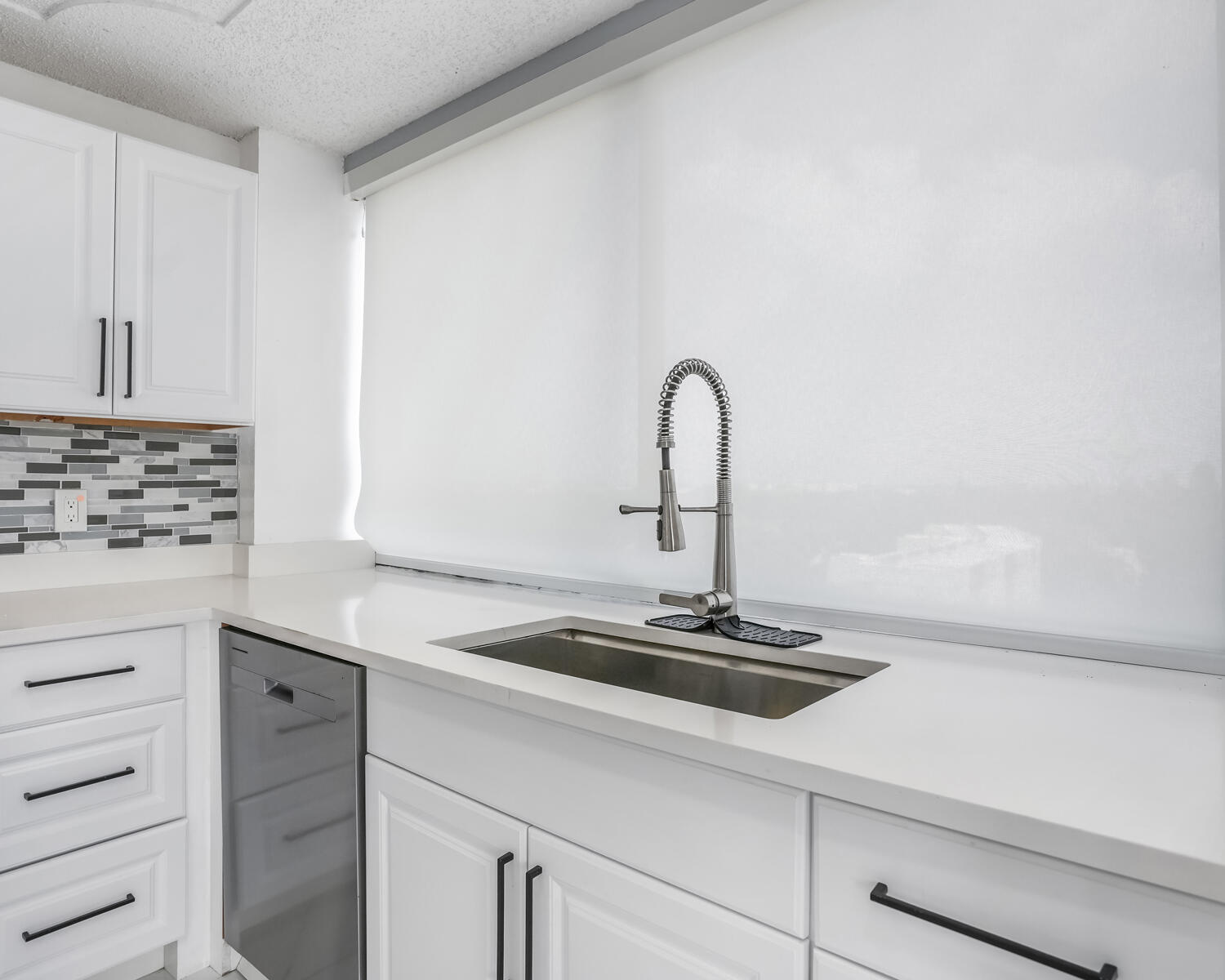 FLAMING WATERS COUNTRY CLUB BLK 12 - Residential