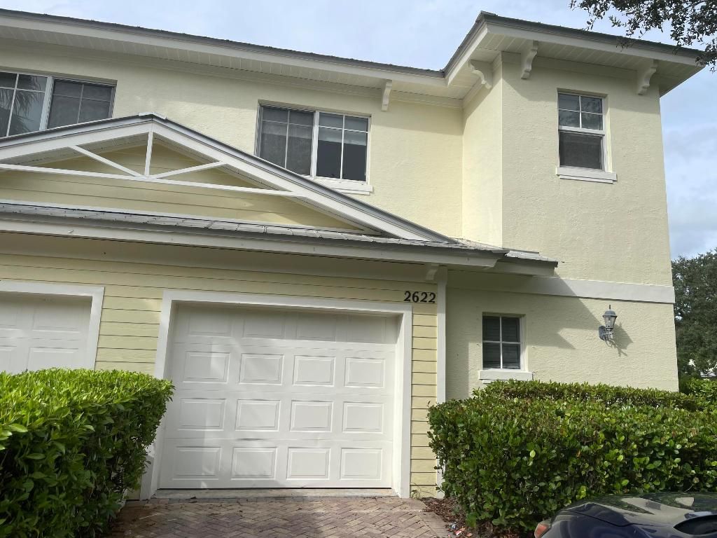 Photo of 2622 Creekside Drive, Fort Pierce, FL 34981 (MLS # R10923654)