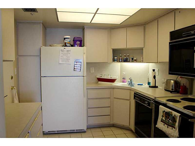 OCEAN SUMMIT CONDO - Residential Lease