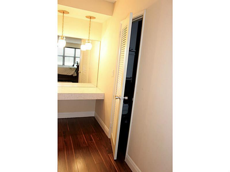 OCEAN SUMMIT CONDO - Residential Lease