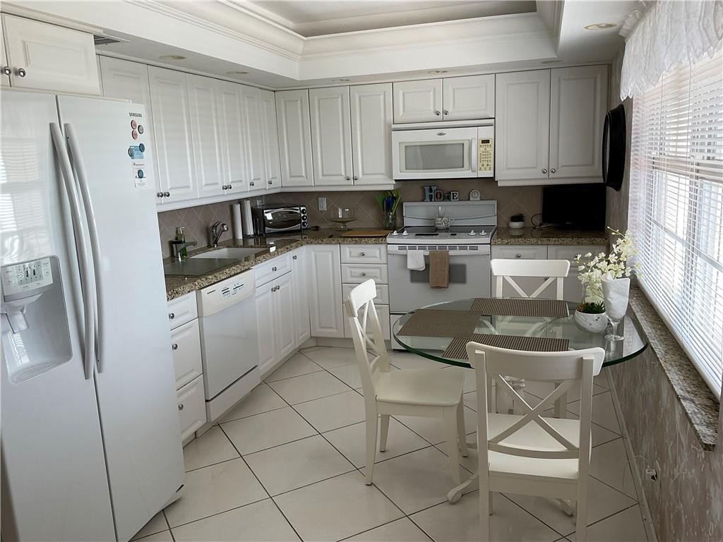 Palm Aire Country Club - Residential