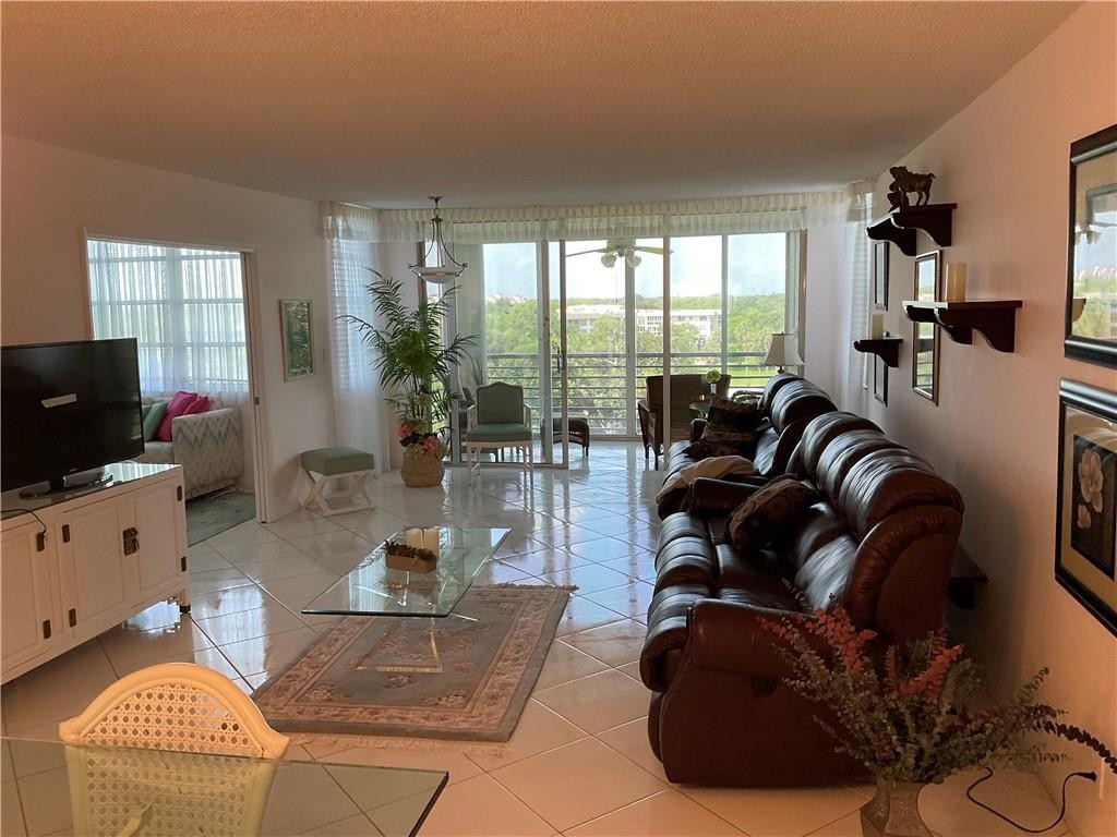 Palm Aire Country Club - Residential