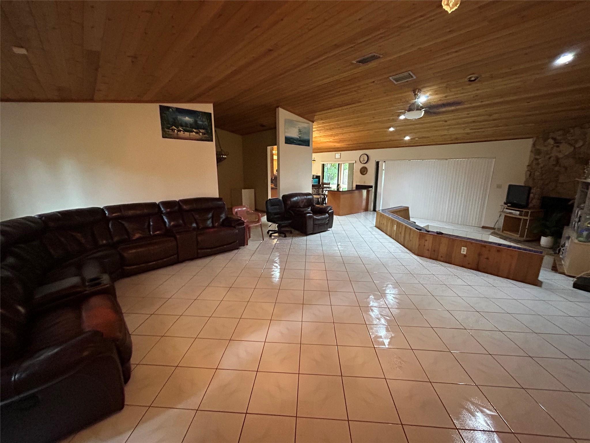 Pine Tree Estates - Residential