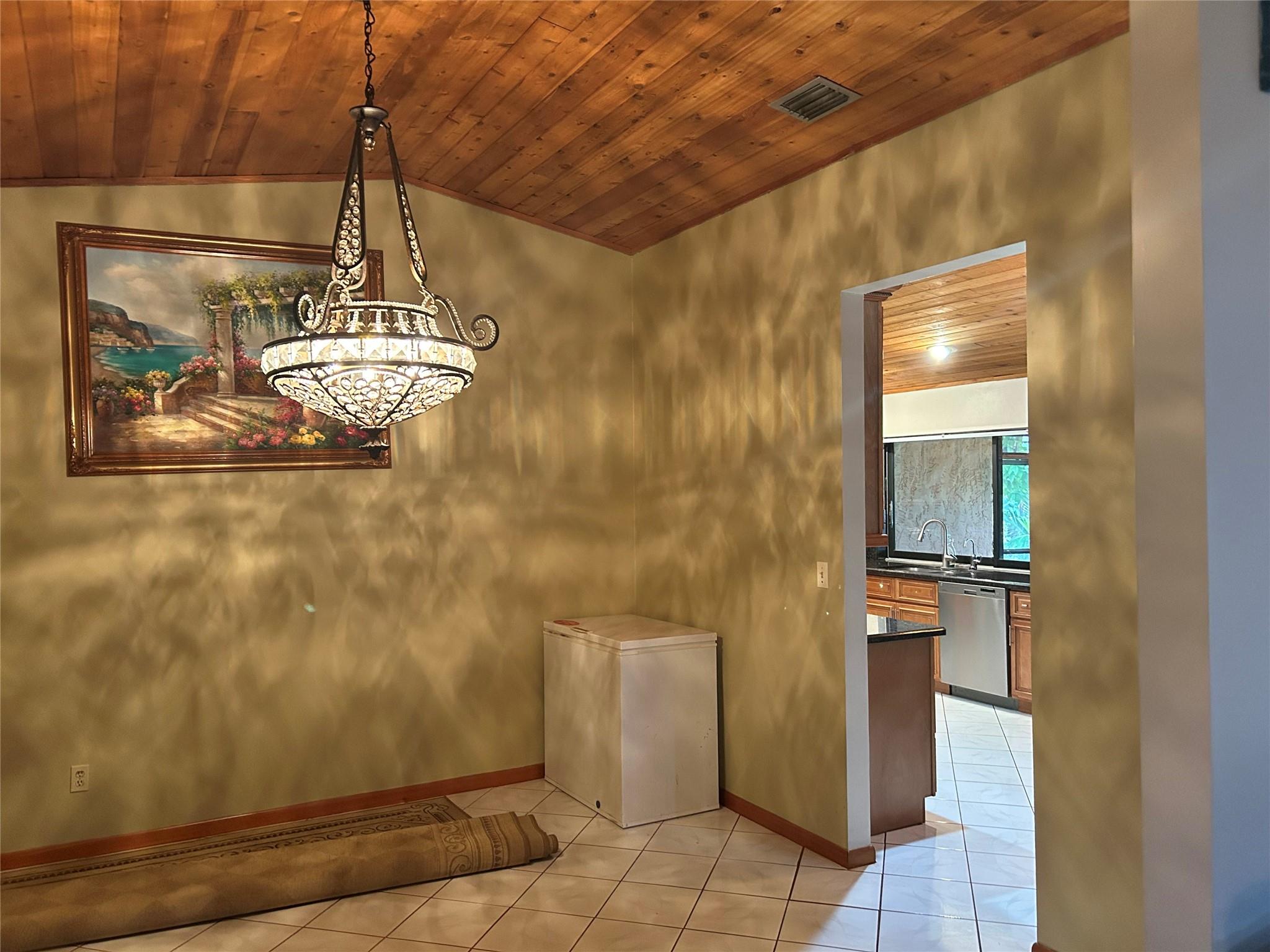 Pine Tree Estates - Residential