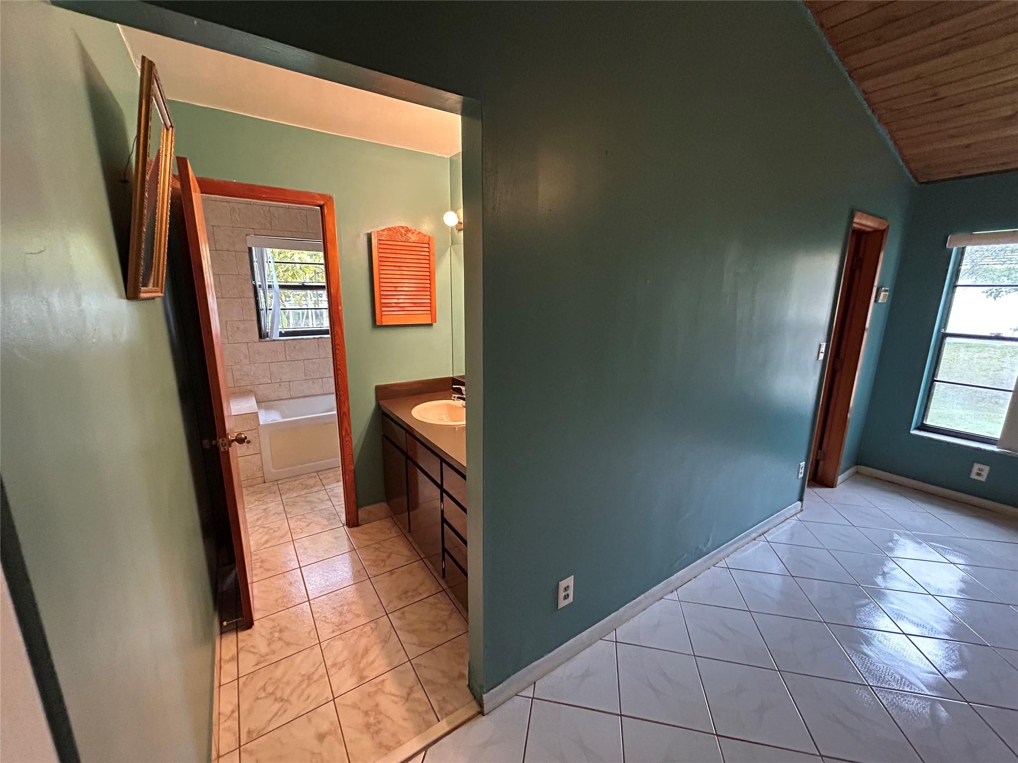 Pine Tree Estates - Residential