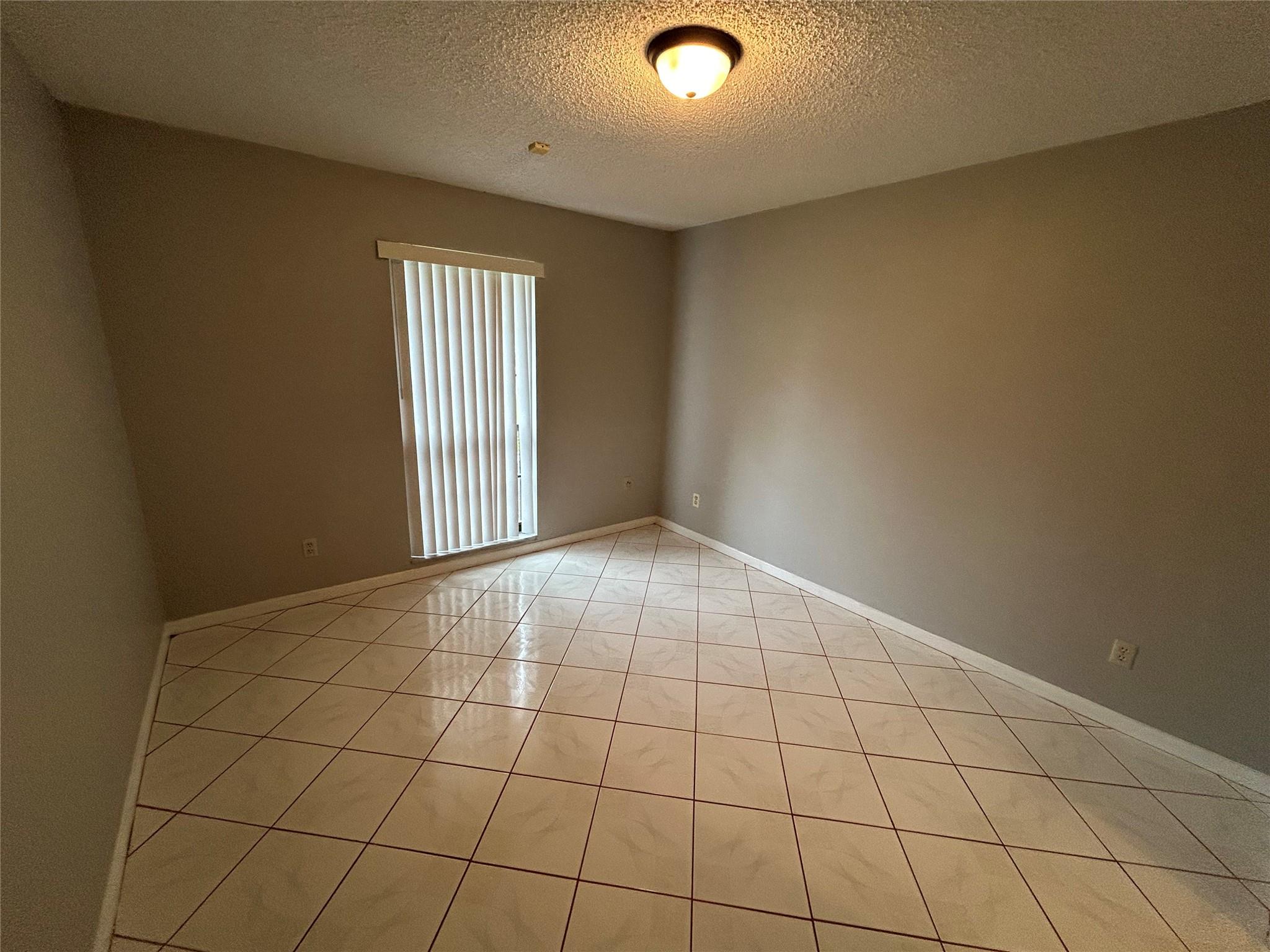 Pine Tree Estates - Residential
