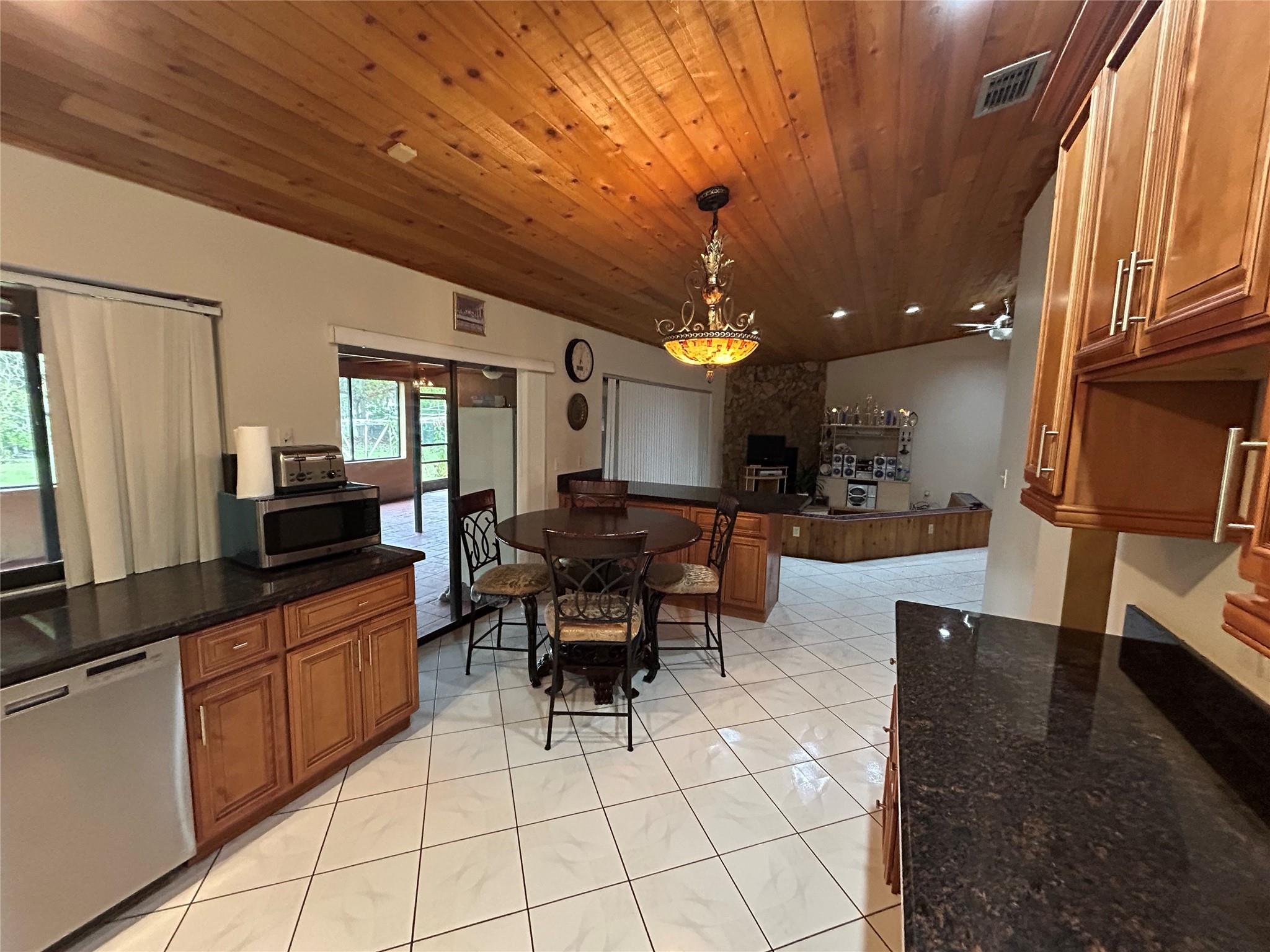 Pine Tree Estates - Residential
