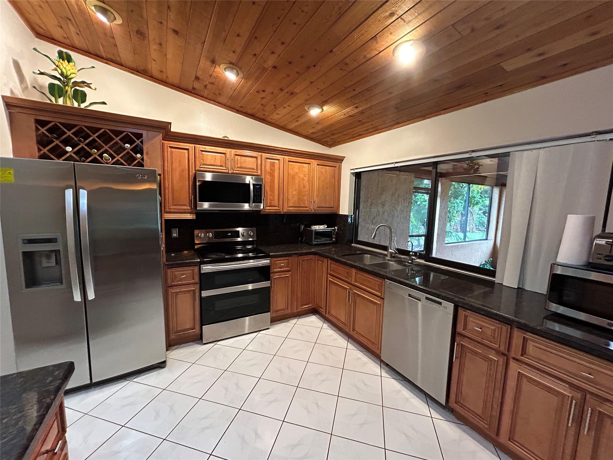 Pine Tree Estates - Residential