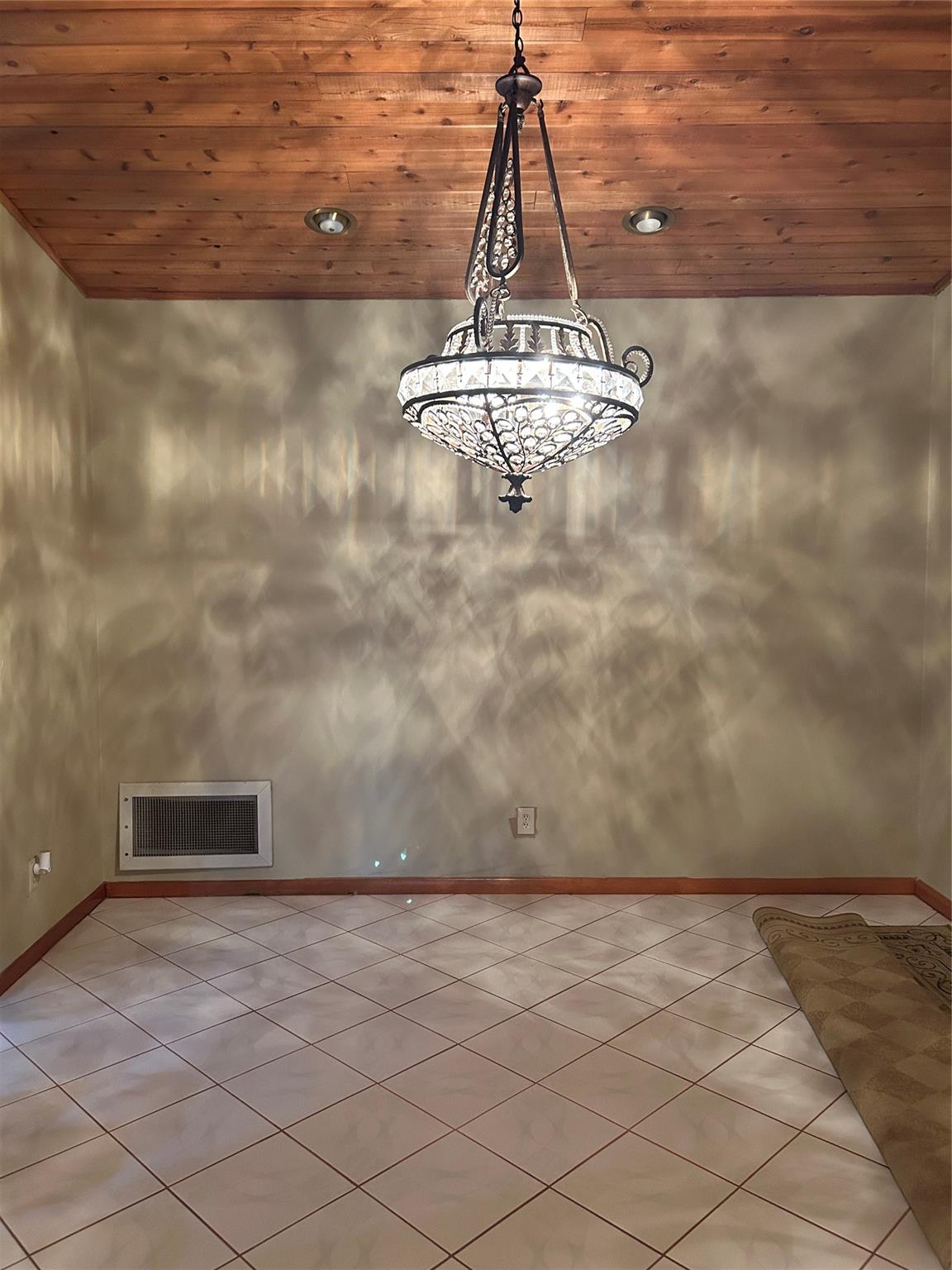 Pine Tree Estates - Residential