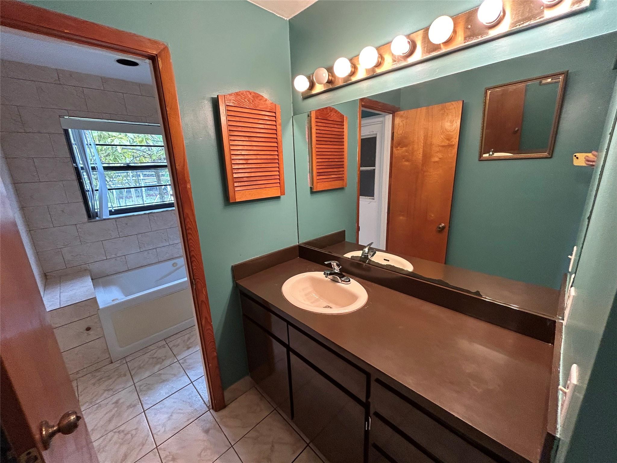 Pine Tree Estates - Residential