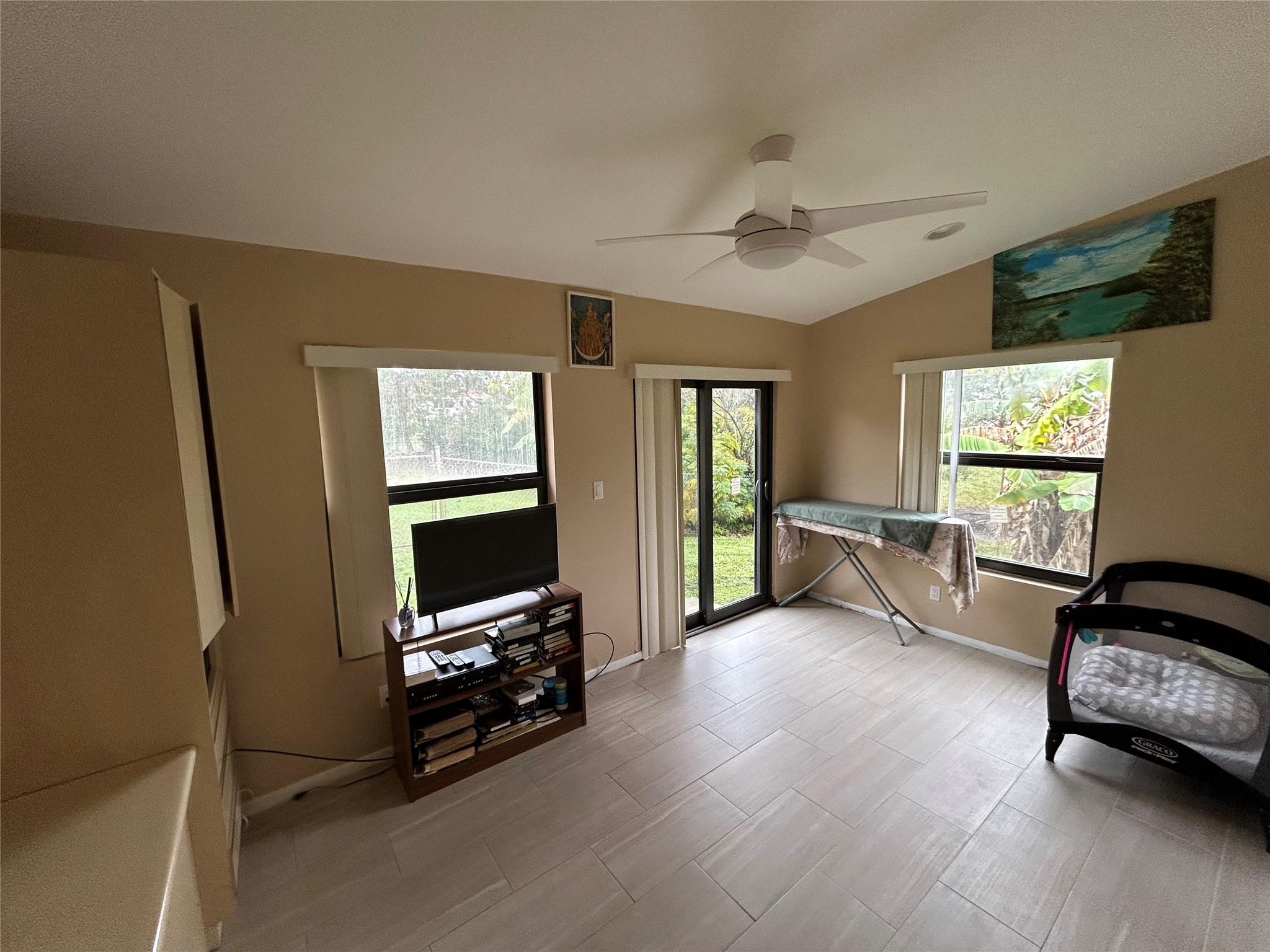Pine Tree Estates - Residential