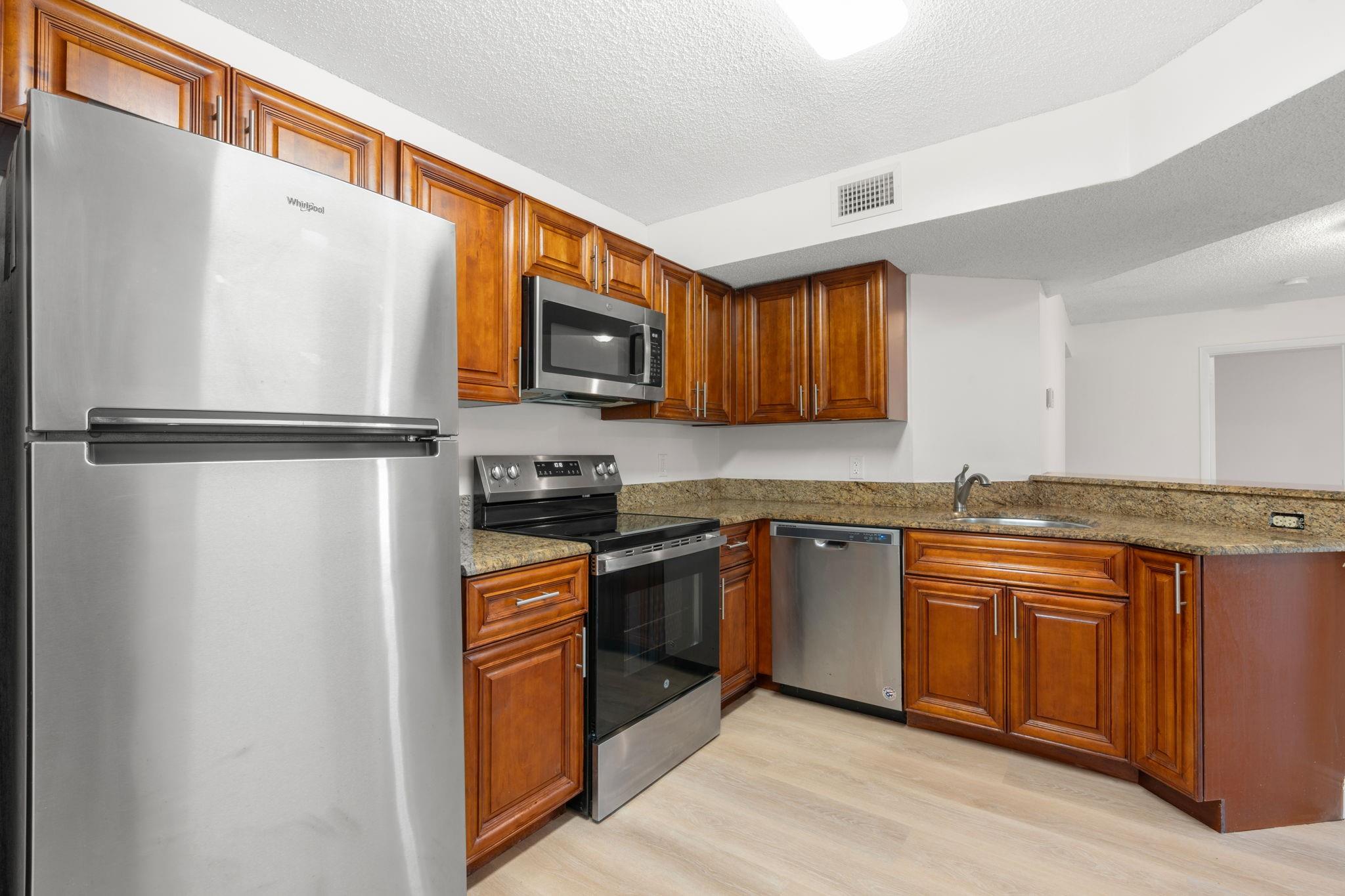 8851 Wiles Rd 108