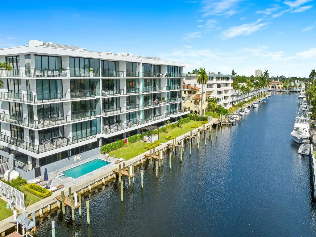 Photo of 160 Isle Of Venice Drive #301, Fort Lauderdale, FL 33301 (MLS # F10469546)