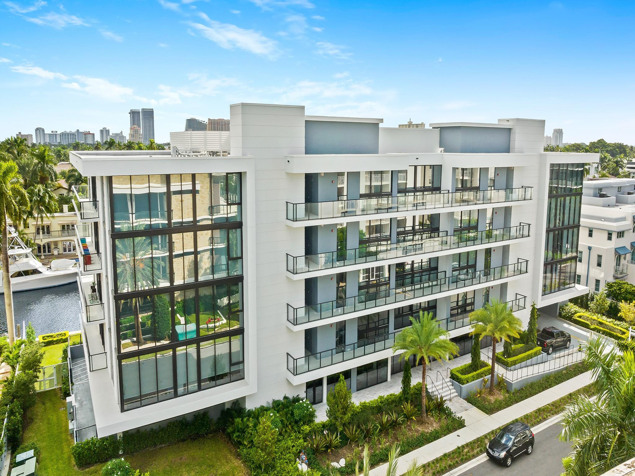 160 Isle Of Venice Drive 301