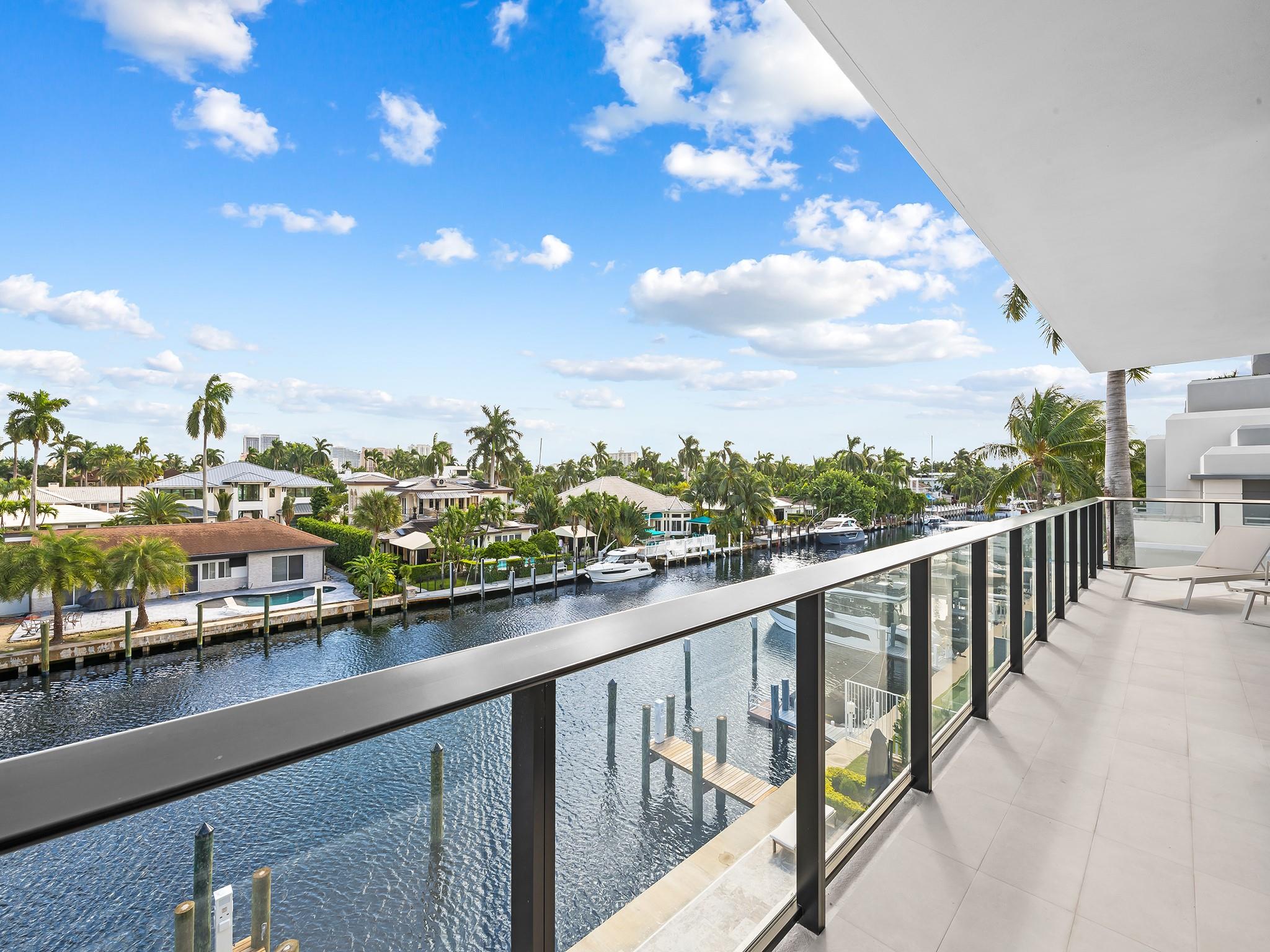 160 Marina Bay - Residential