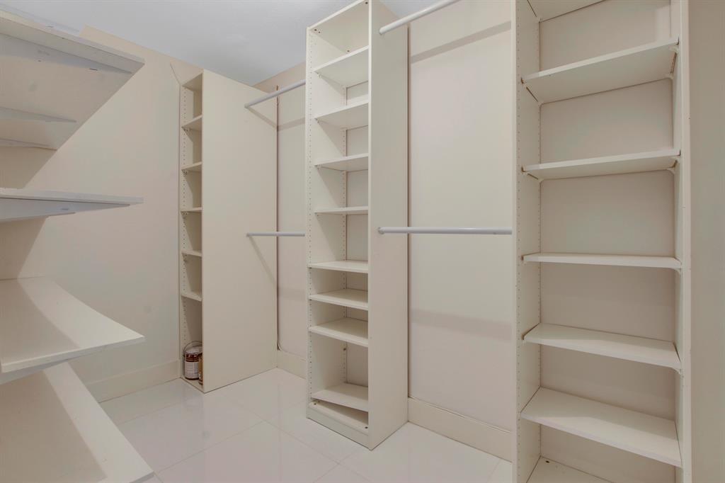 Aquarius - Residential