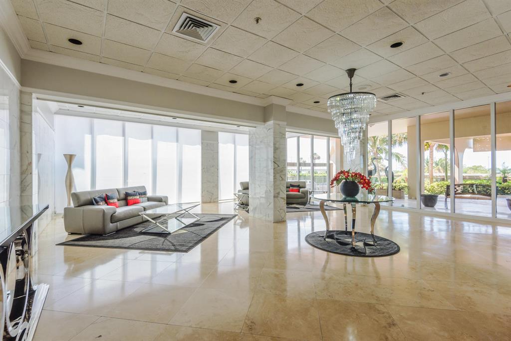 Aquarius - Residential