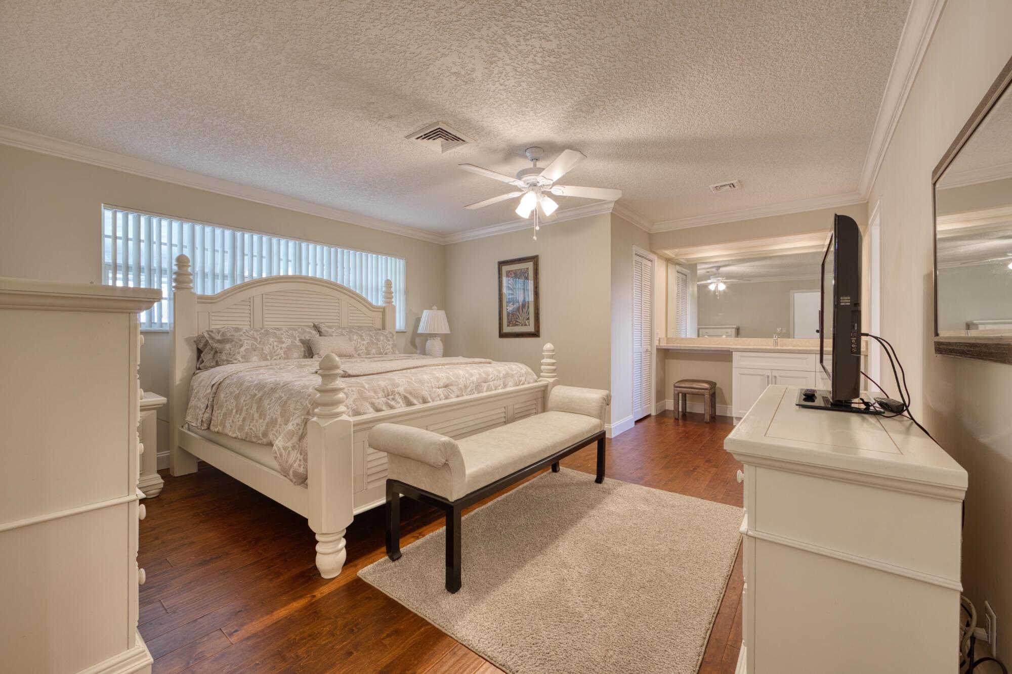 CEDAR KEY VILLAS - Residential