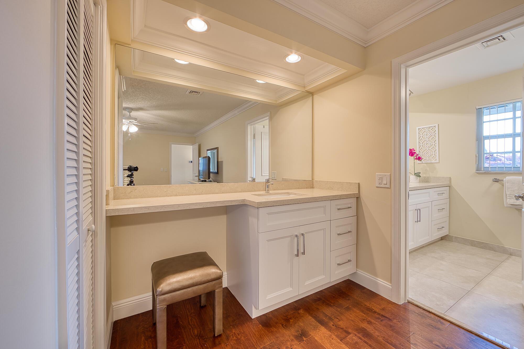 CEDAR KEY VILLAS - Residential