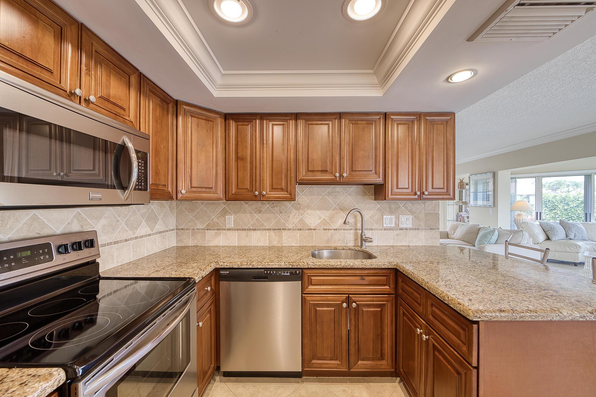 CEDAR KEY VILLAS - Residential