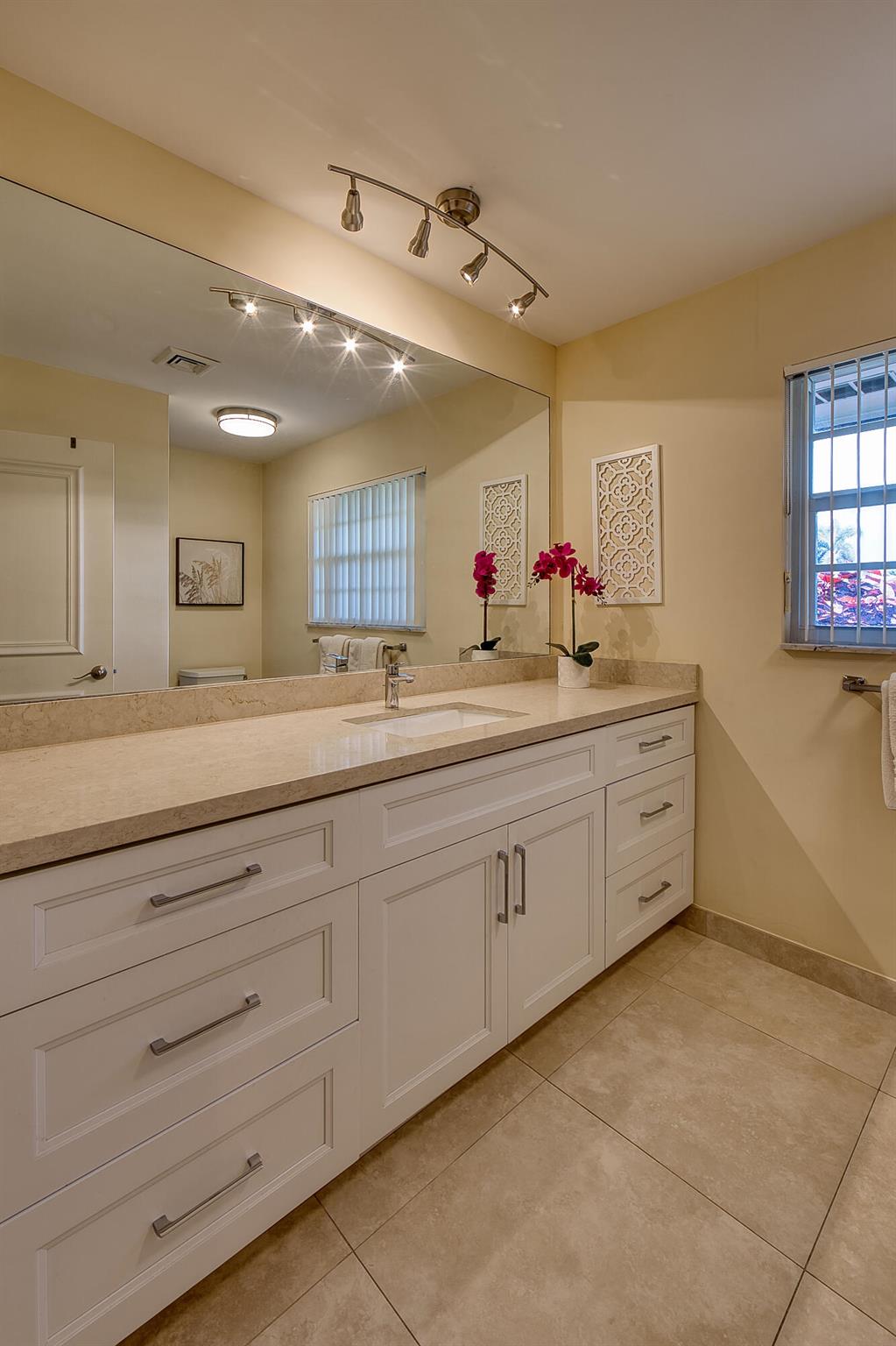 CEDAR KEY VILLAS - Residential